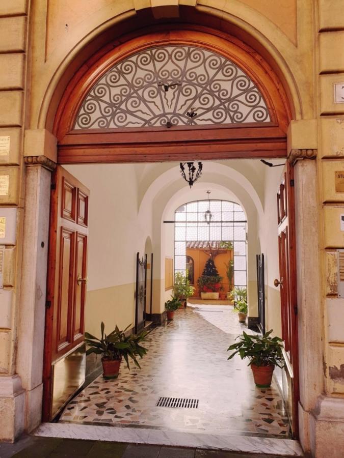 Vacanze Romane Colosseo Apartment Экстерьер фото