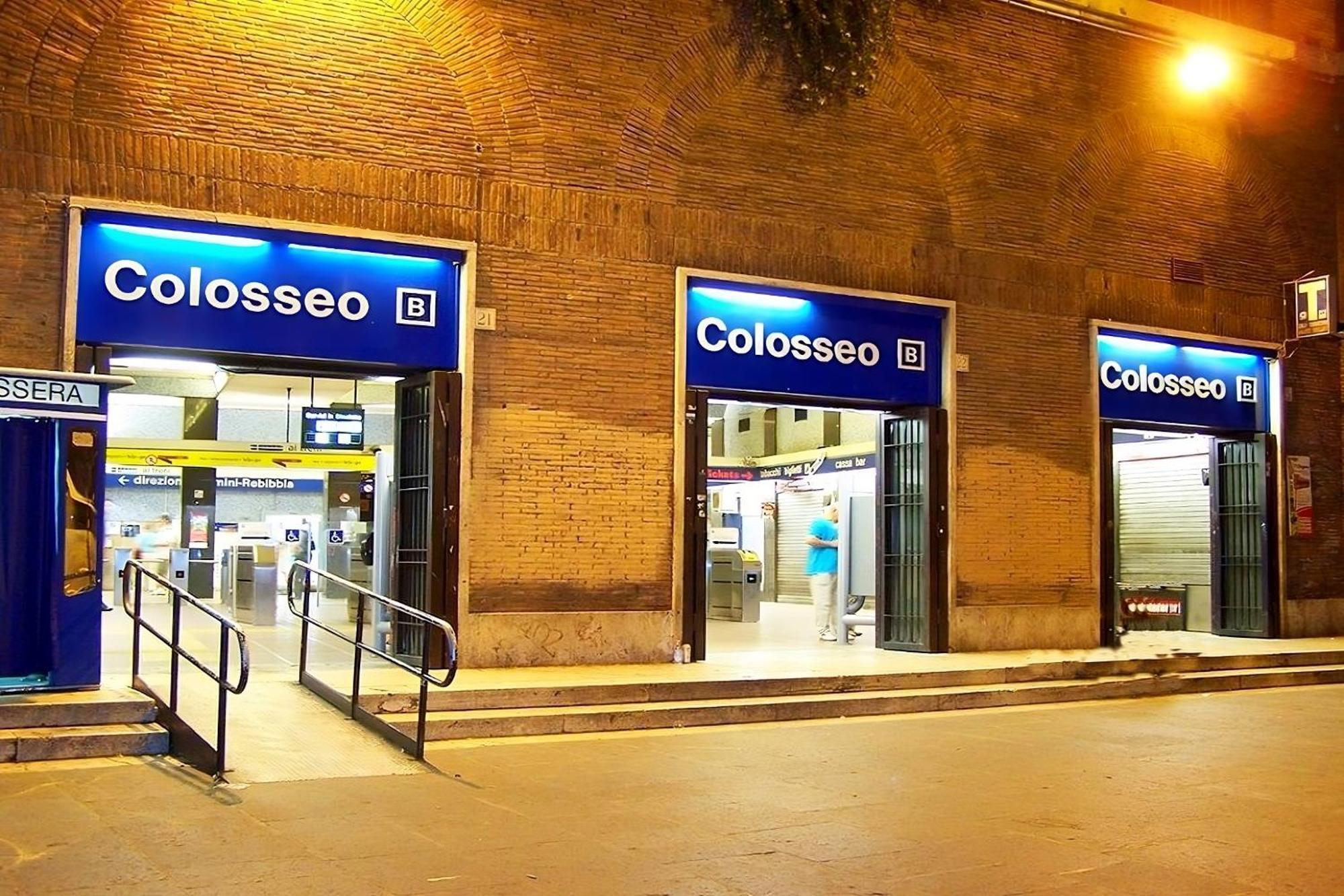 Vacanze Romane Colosseo Apartment Экстерьер фото